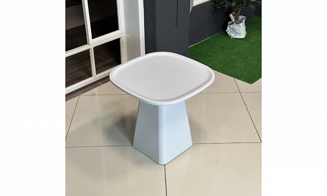 Приставной столик Saloni Chelsea 441614