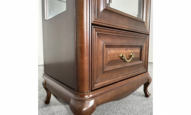 Taranko Verona Витрина V-W2