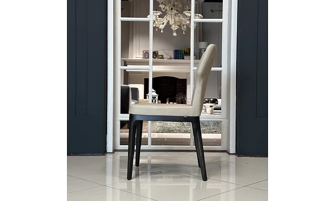 Стул Saloni T Model 441603