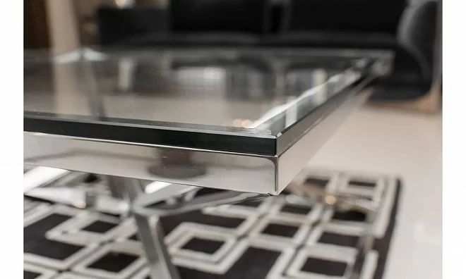 Стол Eichholtz Connor 110184