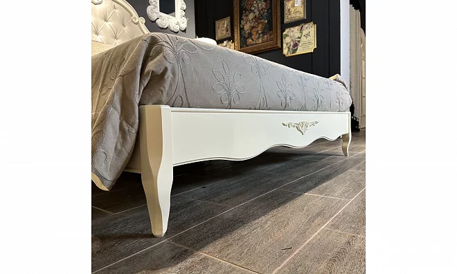 Кровать Kreind Romantic Gold R538-K02-G-B01