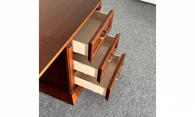 Письменный стол Mebel Group M Treviso 134SCR.01CI
